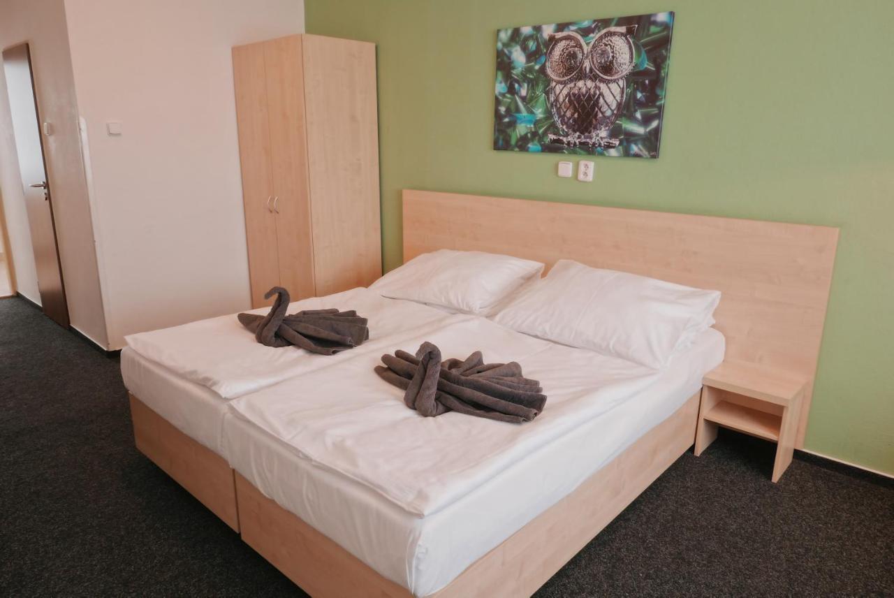 Volary Mestsky Hotel Bobik מראה חיצוני תמונה
